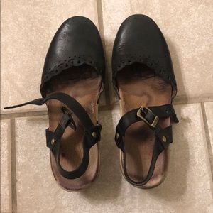 Black Dansko clogs